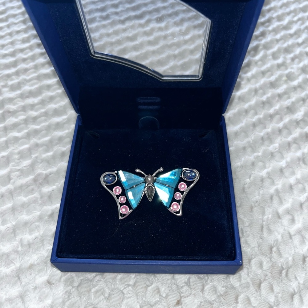 SWAROVSKI Butterfly Pin